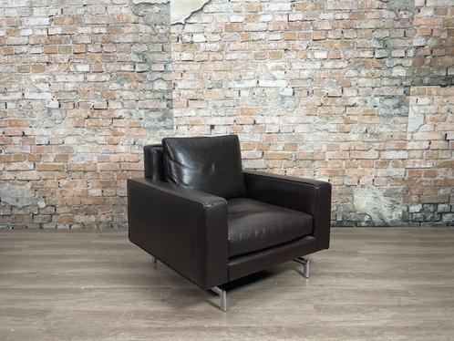 Minotti Sherman bij TheReSales, Huis en Inrichting, Fauteuils, Zo goed als nieuw, Leer, Metaal, 75 tot 100 cm, 75 tot 100 cm, Ophalen of Verzenden