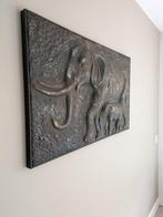 Metalen wanddecoratie met olifanten, Zo goed als nieuw, Ophalen