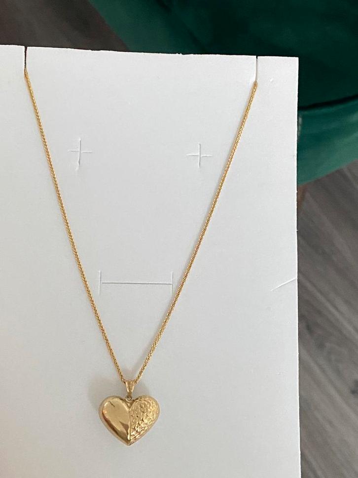 14 karaat(585) gouden ketting met hanger, Sieraden, Tassen en Uiterlijk, Kettingen, Zo goed als nieuw, Goud, Met hanger, Ophalen of Verzenden
