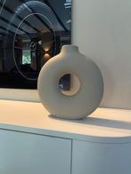 Donutvaas, Huis en Inrichting, Woonaccessoires | Vazen, Ophalen, Zo goed als nieuw, Steen, Minder dan 50 cm