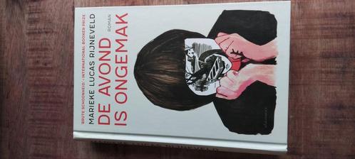 Marieke Lucas Rijneveld - De avond is ongemak, Boeken, Literatuur, Zo goed als nieuw, Nederland, Ophalen