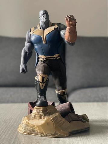 Thanos Statue van Diamond Select beschikbaar voor biedingen