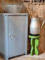 Oud grenen kastje, Antiek en Kunst, Antiek | Meubels | Kasten, Ophalen