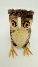 Oud Steiff. Wolletje: uil. Hoog: 9 cm., Verzenden