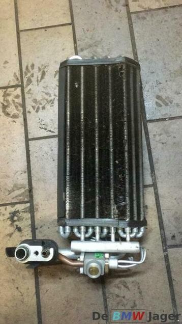Aircoverdamper BMW 3-serie E36 compact 64118361918 beschikbaar voor biedingen