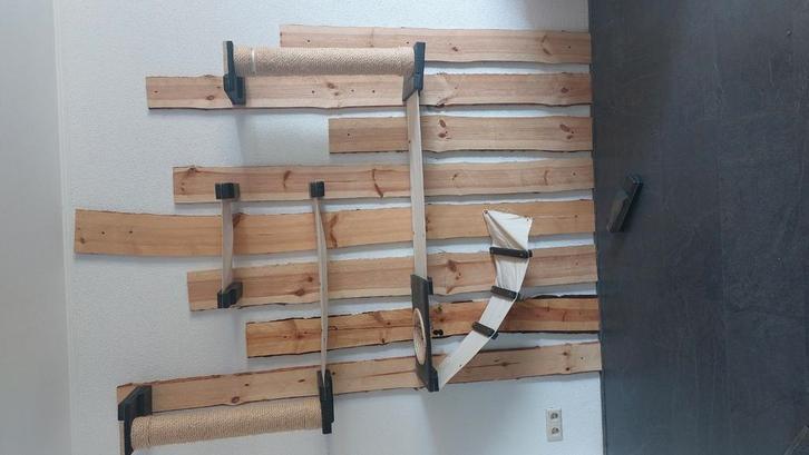 Katten meubel voor aan de muur, Dieren en Toebehoren, Krabmeubelen, Gebruikt, Krabmeubel-onderdelen, Ophalen of Verzenden