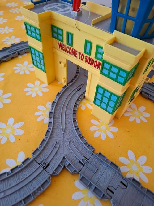 Take and play Airport Sodor  van Thomas de trein, Kinderen en Baby's, Speelgoed | Thomas de Trein, Gebruikt, Ophalen