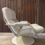 Wit leren vintage fauteuil, Huis en Inrichting, Ophalen, Zo goed als nieuw, 75 tot 100 cm, 50 tot 75 cm