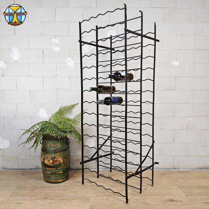 Echt antieke metalen restaurant wijnrek (116 flessen), Huis en Inrichting, Woonaccessoires | Wijnrekken, Zo goed als nieuw, 75 cm of meer