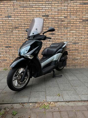 Yamaha x city x max t max beschikbaar voor biedingen