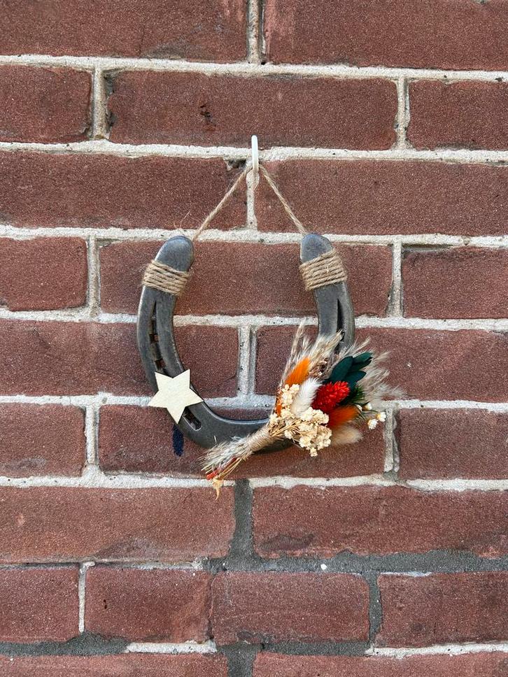 Handgemaakte Hoefijzer Decoratie - Winter, Huis en Inrichting, Woonaccessoires | Wanddecoraties, Nieuw, Ophalen of Verzenden