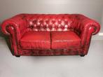 Lederen oxblood 2zits chesterfield, Huis en Inrichting, Banken | Bankstellen, 150 tot 200 cm, Chesterfield, Rechte bank, Gebruikt