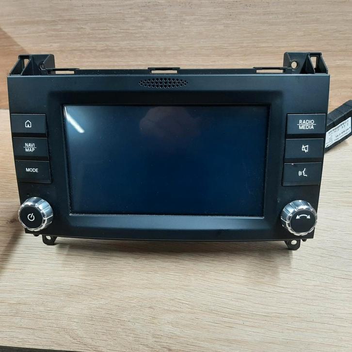 Pioneer Autoradio met Navigatie - Mercedes Vito 2018, Auto diversen, Autoradio's, Ophalen of Verzenden