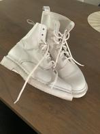 Dr Martens, Ophalen of Verzenden, Zo goed als nieuw, Schoenen