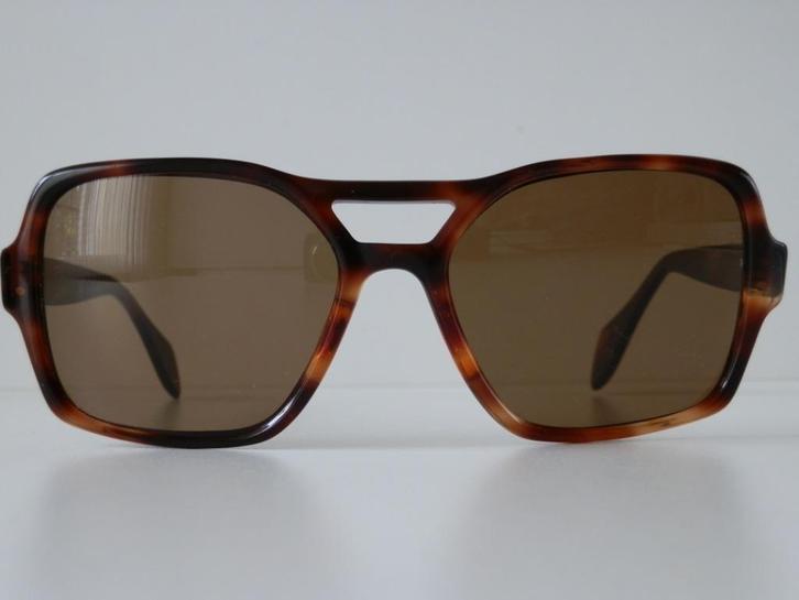 Vintage zonnebril. Unisex., Sieraden, Tassen en Uiterlijk, Zonnebrillen en Brillen | Heren, Zo goed als nieuw, Zonnebril, Overige merken