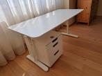 Ikea bureau Bekant. 160 cm x 80 cm. Zo goed als nieuw!, Ophalen, Zo goed als nieuw