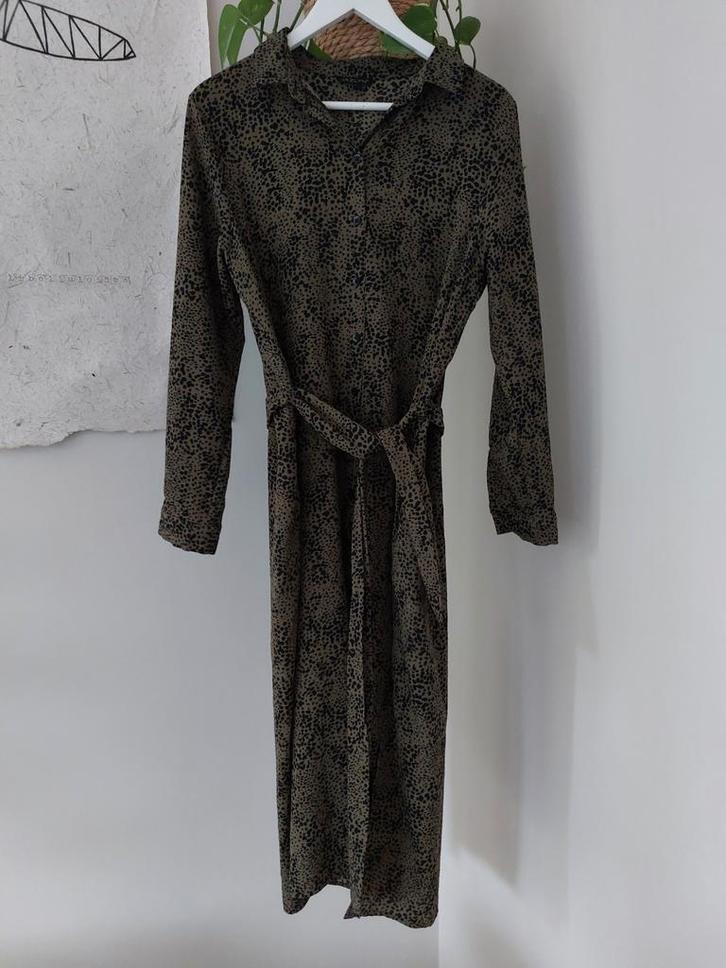 Groene jurk jazlyn, maat L, Kleding | Dames, Jurken, Gedragen, Groen, Ophalen of Verzenden