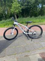 Rockrider 100. 26”, Fietsen en Brommers, Fietsen | Mountainbikes en ATB, Hardtail, Zo goed als nieuw, Dames, Ophalen