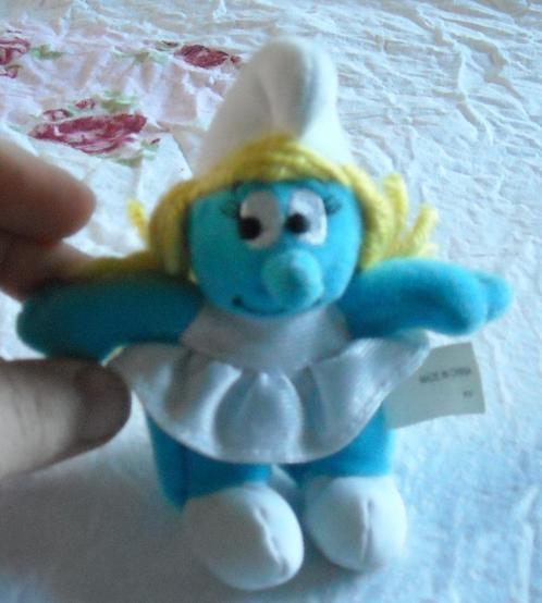 Smurfen - Smurfin van pluche, Verzamelen, Smurfen, Nieuw, Poppetje, Figuurtje of Knuffel, Smurfin, Ophalen of Verzenden