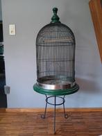 impossante vogelkooi, Ophalen