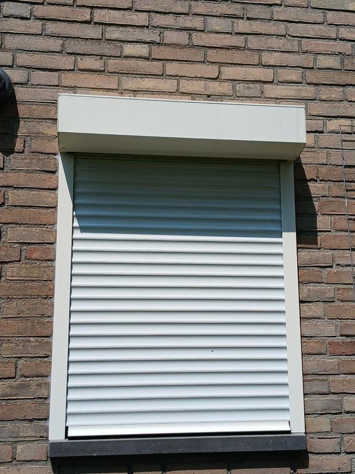 Rolluik, Doe-het-zelf en Verbouw, Rolluiken, Zo goed als nieuw, 100 tot 150 cm, Minder dan 100 cm, Wit, Ophalen