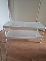 Twee schoenenrekjes van Ikea, Ophalen