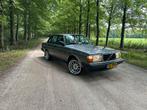 Volvo 240 2.0GL LPG, Auto's, Volvo, Zwart, 4 cilinders, Handgeschakeld, Particulier