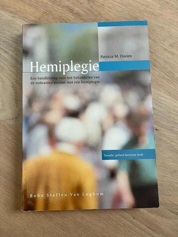 Hemiplegie beschikbaar voor biedingen