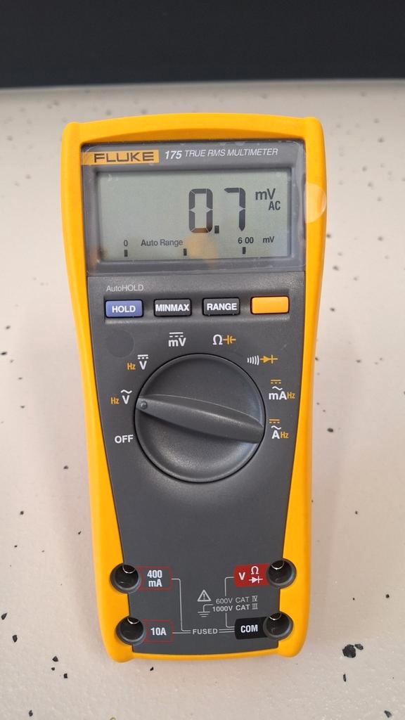 Fluke 175 TRUE RMS., Doe-het-zelf en Verbouw, Meetapparatuur, Zo goed als nieuw, Multimeter, Ophalen of Verzenden