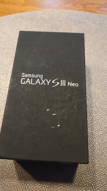 Samsung galaxy s III Neo  beschikbaar voor biedingen
