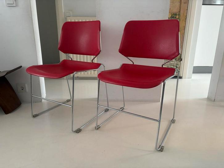 Matrix Krueger Rode Stoelen (8 stuks), Huis en Inrichting, Stoelen, Gebruikt, Vijf, Zes of meer stoelen, Metaal, Rood, Ophalen