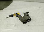 Contactslot Volkswagen Golf 3 357905851F 357905851D, Auto-onderdelen, Gebruikt, Ophalen of Verzenden