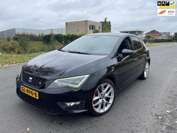 Seat Leon 1.8 TSI FR NAVI/CLIMA/LEER/CRUISE/APK beschikbaar voor biedingen