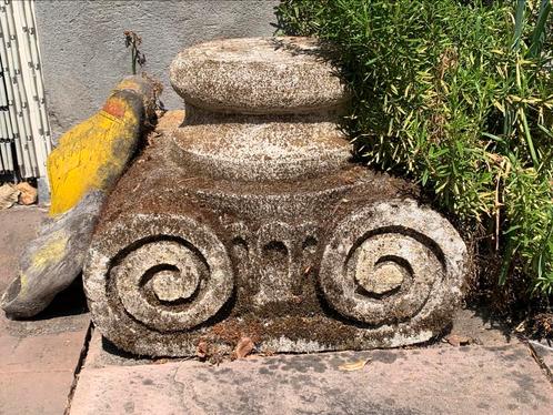natuurstenen ornament zuil console tuindecoratie, Tuin en Terras, Tuinbeelden, Zo goed als nieuw, Steen, Ophalen