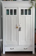 Vintage (servies) kast, Ophalen