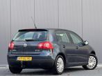 Volkswagen Golf 1.6 FSI Optive 3 | Apk tot 19-08-2026 | Airc, Voorwielaandrijving, Zwart, 4 cilinders, Origineel Nederlands