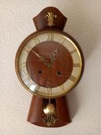 Oude wandklok - herstelobject, Ophalen