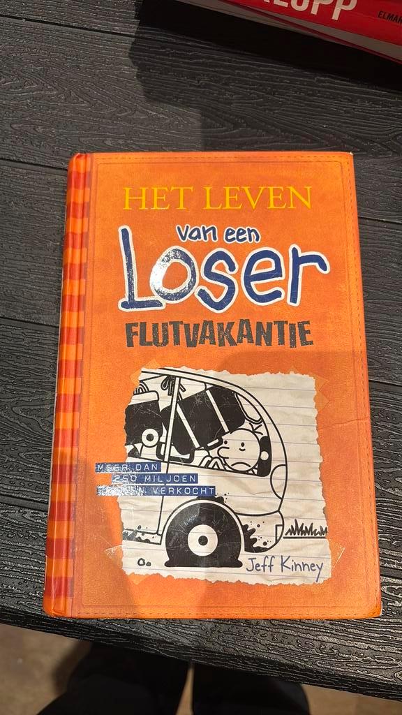 Jeff Kinney - Flutvakantie, Boeken, Kinderboeken | Jeugd | 10 tot 12 jaar, Zo goed als nieuw, Ophalen of Verzenden