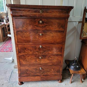 Antieke brocante vintage oude ladekast chiffoniere  beschikbaar voor biedingen