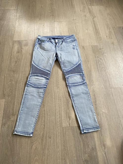 NAFNAF jeans broek nieuwstaat maat 42 / 44 DR, Kleding | Dames, Spijkerbroeken en Jeans, Zo goed als nieuw, W33 - W36 (confectie 42/44)