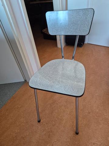 Set 4 stoelen Formica vintage/retro stoelen beschikbaar voor biedingen