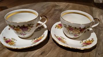 2 X KOP EN SCHOTEL BAVARIA BLOEMEN beschikbaar voor biedingen