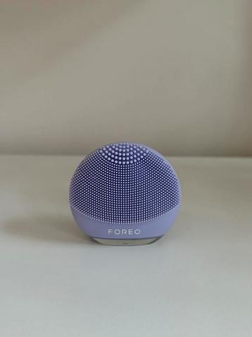 FOREO Luna 4 Gezichtsreiniger – Lavendel – met oplader beschikbaar voor biedingen