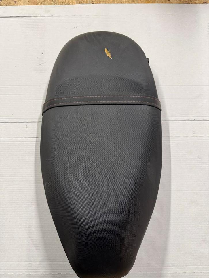 Piaggio Zip 2000 Origineel Zadel, Motoren, Tuning en Styling, Ophalen