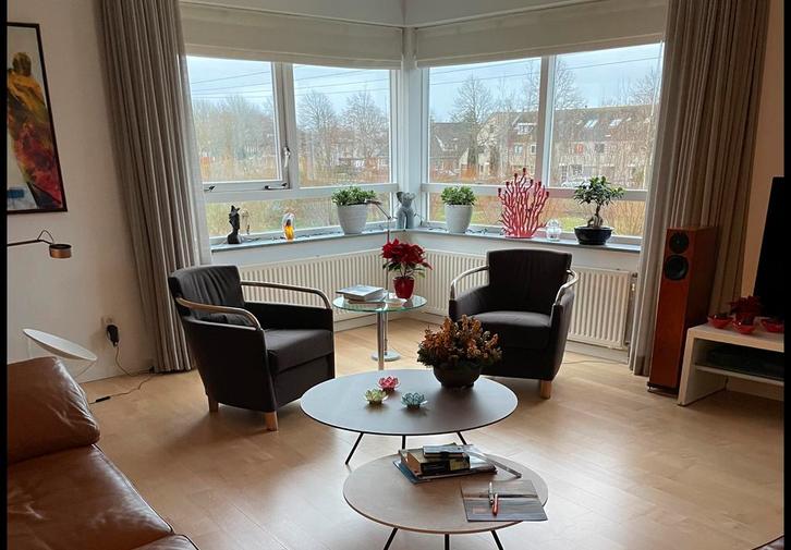 Giorgetti Liba Fauteuil. Per twee stuks., Huis en Inrichting, Fauteuils, Gebruikt, Hout, Metaal, Stof, 50 tot 75 cm, Minder dan 75 cm