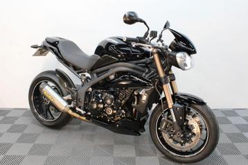 TRIUMPH SPEED TRIPLE 94 1050 ABS (bj 2016) beschikbaar voor biedingen
