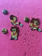 3 pins KNVB (voetbal/oranje/leeuw), Verzamelen, Verzenden, Zo goed als nieuw, Sport, Speldje of Pin