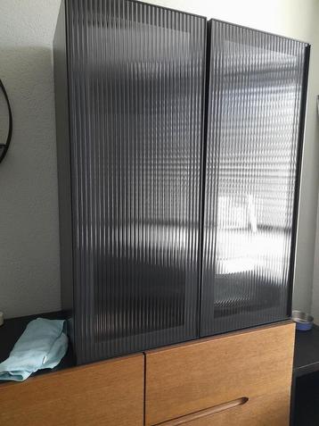 3 x zwarte method vitrine kasten. beschikbaar voor biedingen
