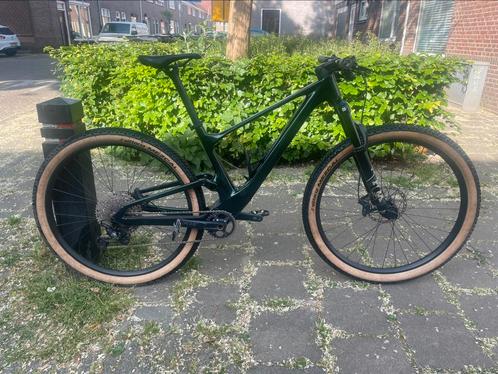 Scott Spark 930 (2023) - wakame green carbon fully in maat M, Fietsen en Brommers, Fietsen | Mountainbikes en ATB, Zo goed als nieuw
