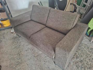 2 zitsbank beschikbaar voor biedingen